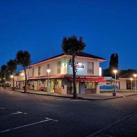 Hotel Bar Des Arenes Pontonx-sur-l'Adour Экстерьер фото